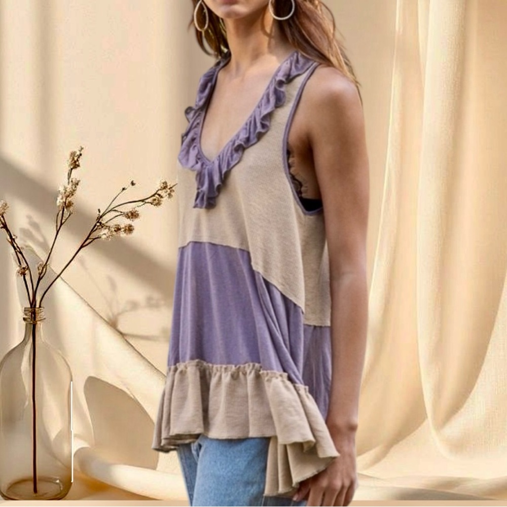 POL Two-Tone Ruffle Hem Tank Top | Soft Boho Layered Look - Picture 5 of 5